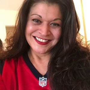 Meet your Posher, Desiree